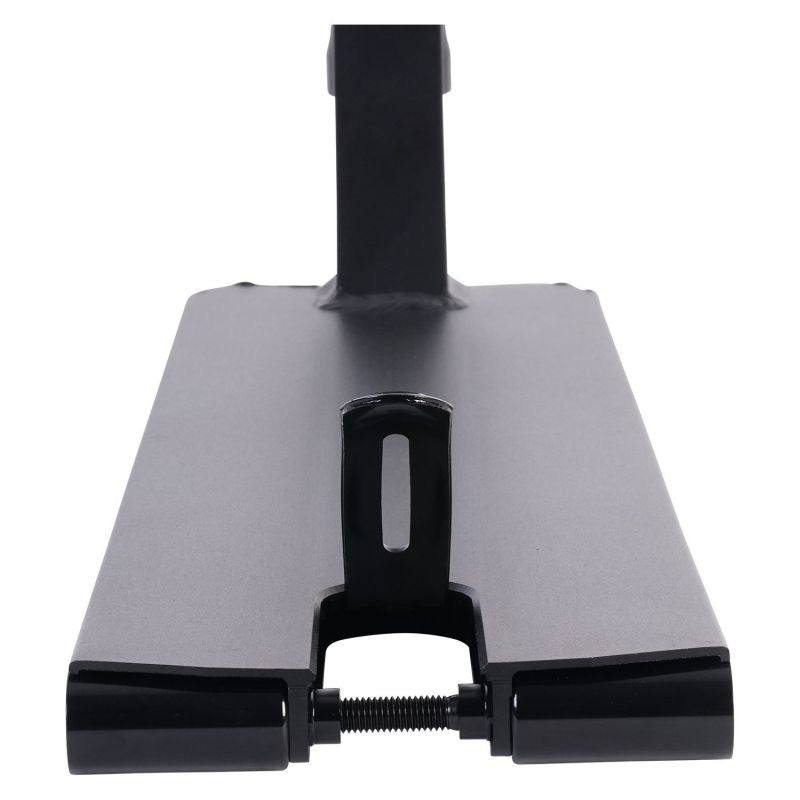 Deska UrbanArtt Sprawl Max Peters V2 6.0 x 23 Black