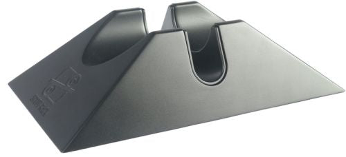Stojánek Root Industries