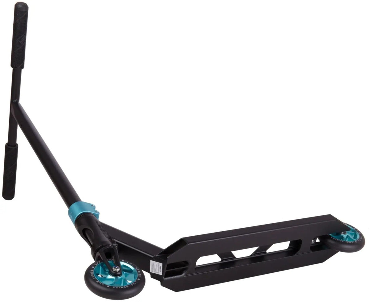 Freestyle koloběžka Striker Essential S Black Teal