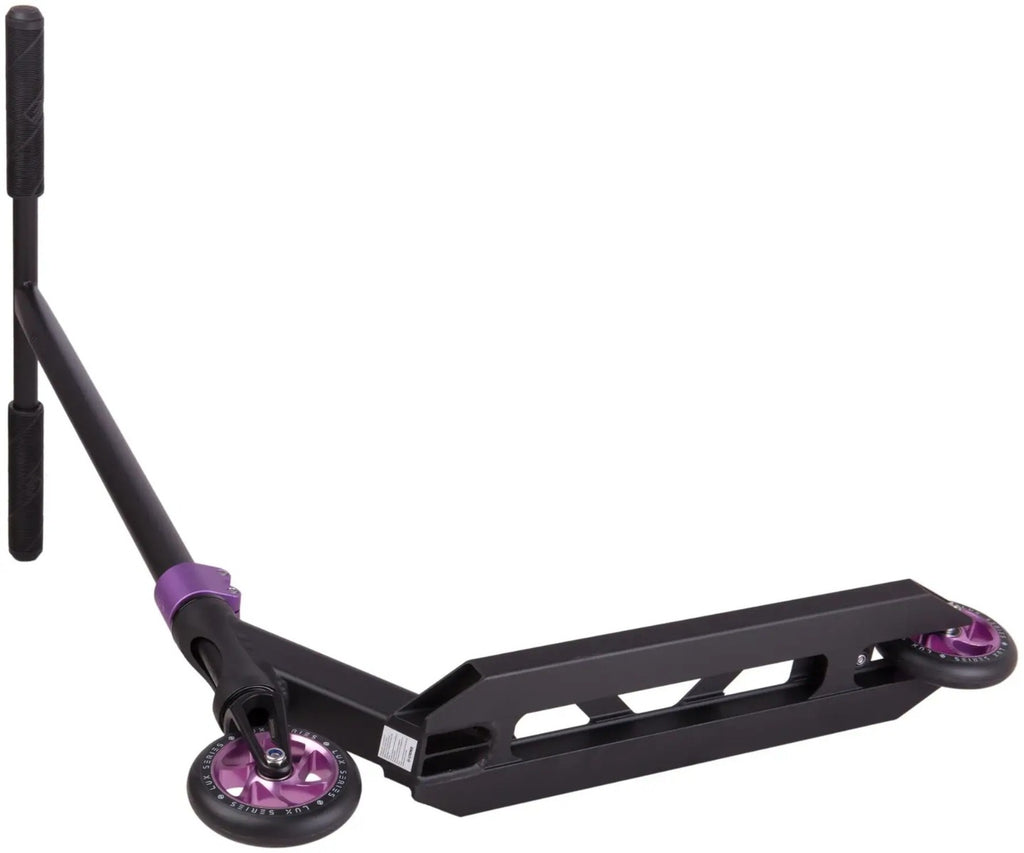 Freestyle koloběžka Striker Essential S Black Purple